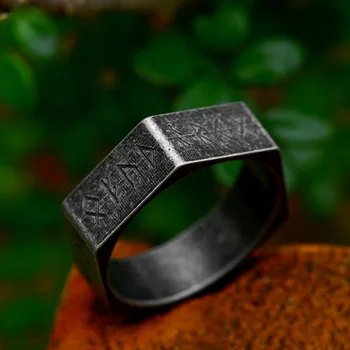 A nova safra Viking Rune Anel de Homens, Mulheres Simples Vikings Nórdicos Anéis de Aço Inoxidável Motociclista Amuleto Jóia Melhor Presente para o Namorado